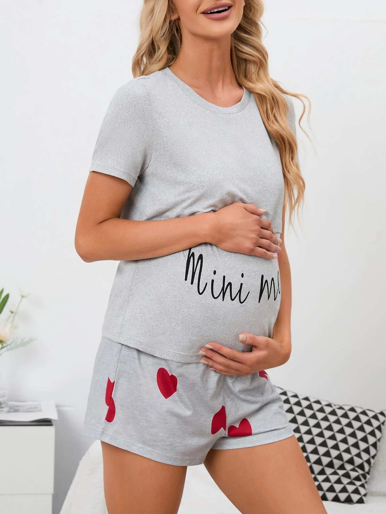 مجموعة بيجاما/بيجاما للحامل مع طباعة شكل القلب والحرف - Pink&blue