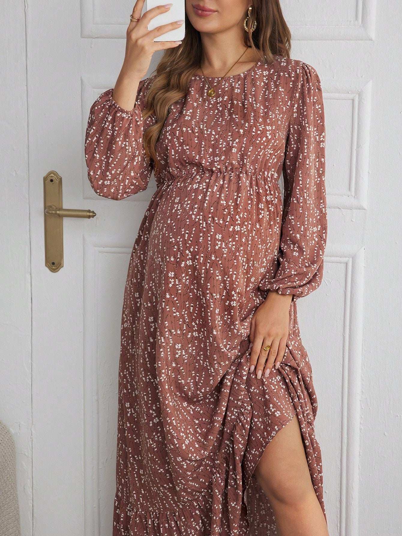 فستان أكمام طويلة ذو طبعة زهرية وكشكش عند الهامش للأمومة بياقة مستديرة - Pink&blue