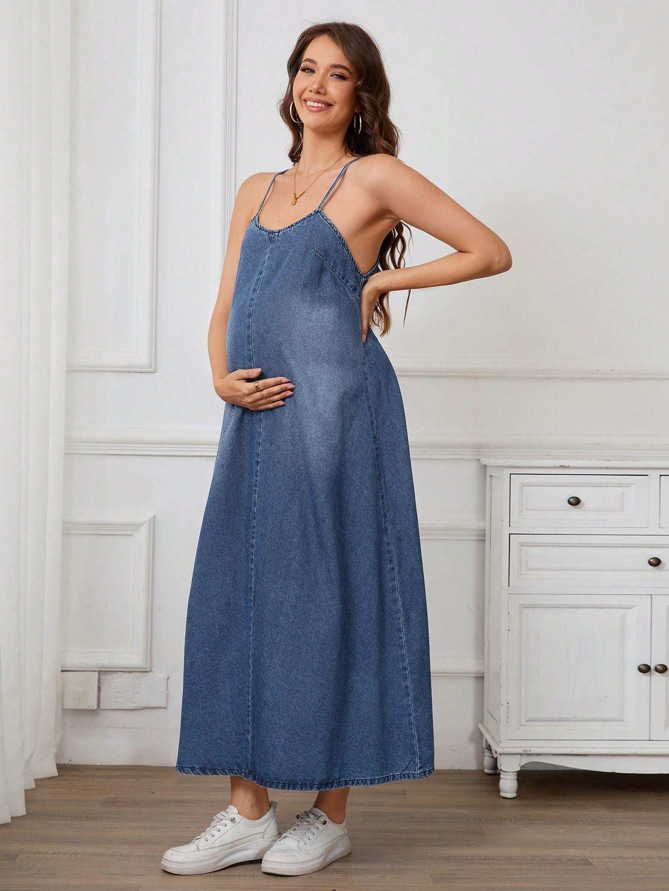 فستان جينز طويل كاجوال ذا حمالات رفيعة بسيطة للحمل - Pink&blue