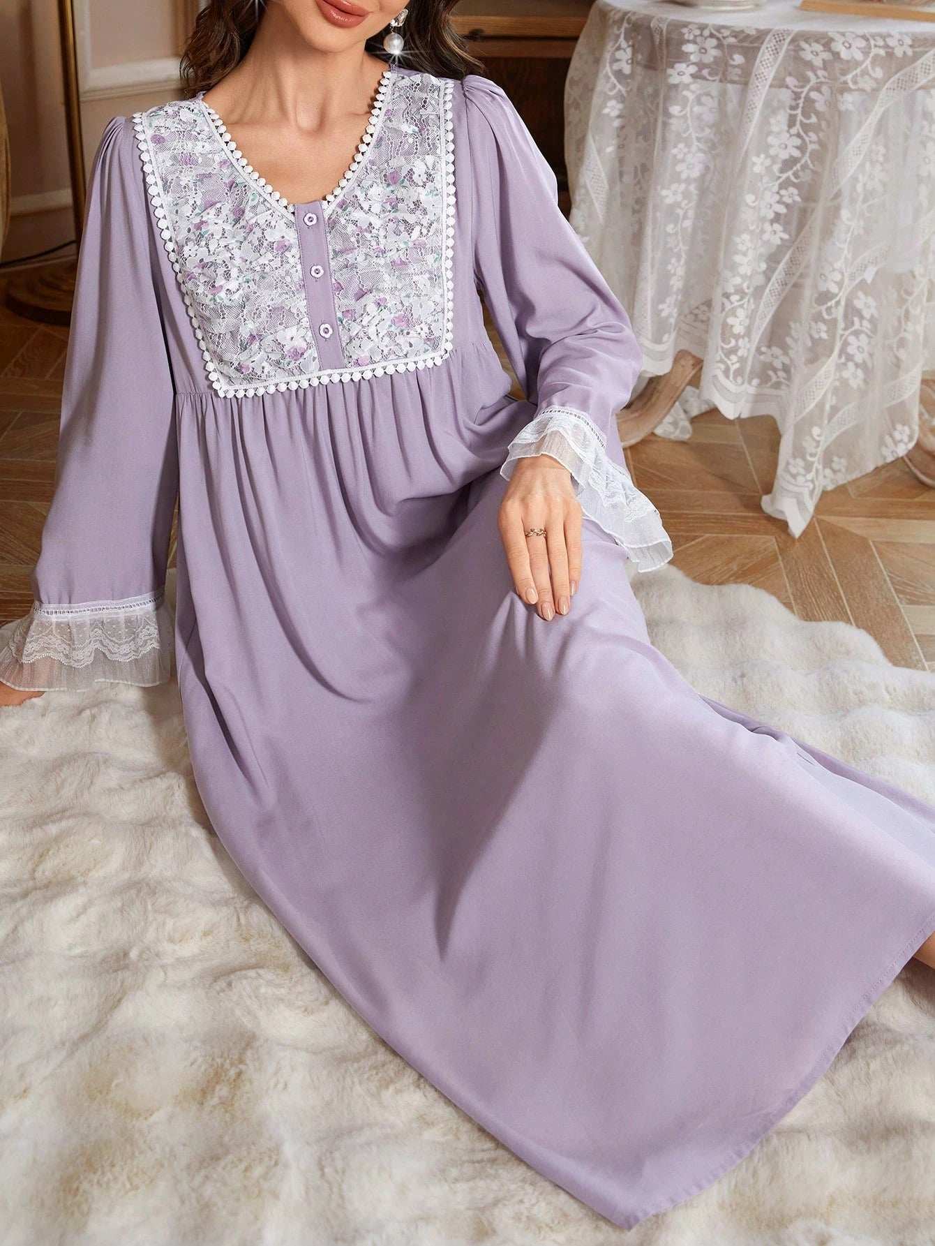 ثوب نوم طويل الأكمام للنساء مطرز بالدانتيل بطراز قصر ريترو، تصميم قطع متداخلة، ملابس فاخرة للاستجمام والراحة، مناسب للعطلات - Pink&blue