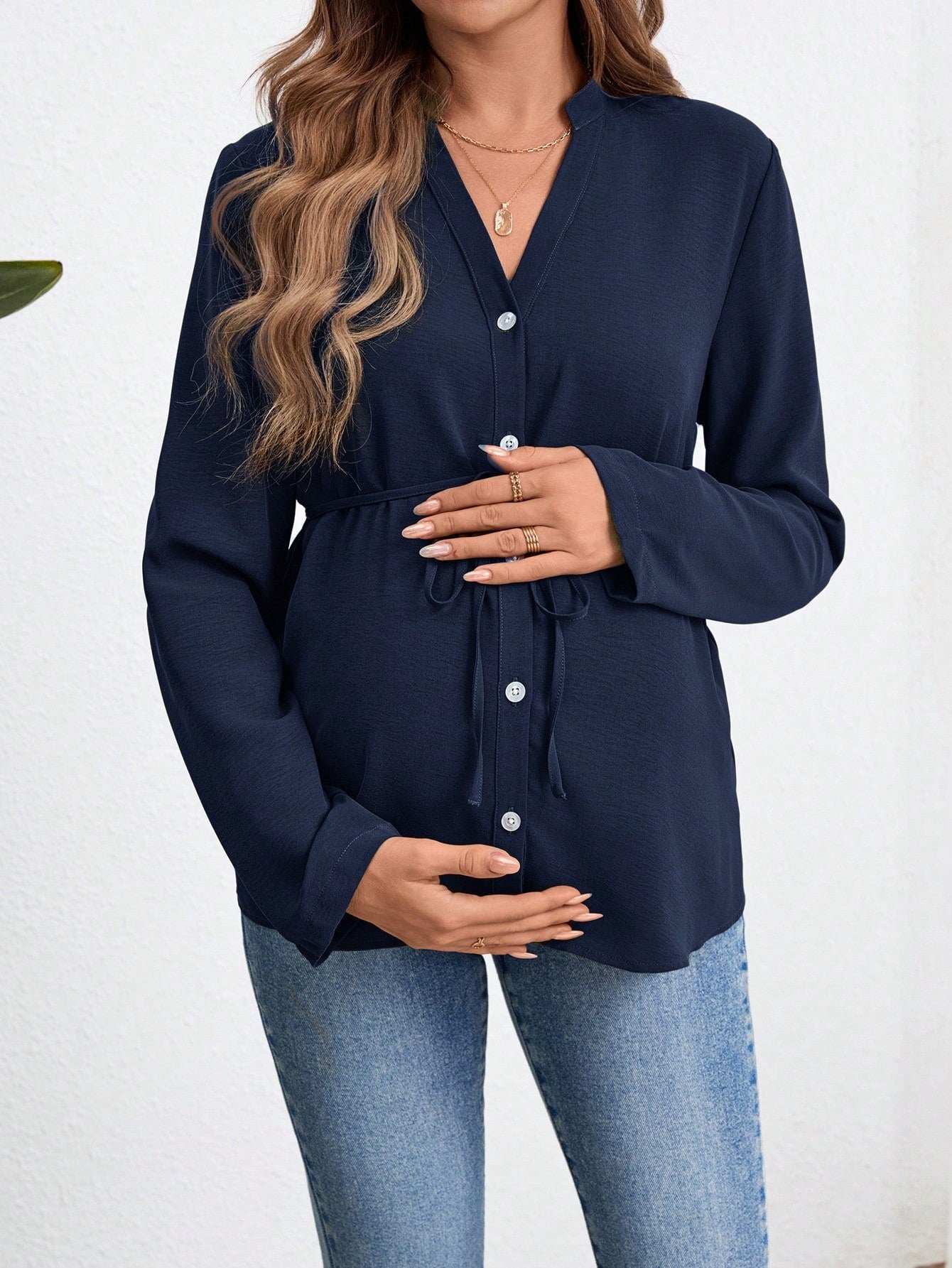 قميص نسائي للحمل طويل الأكمام، بلوزة عسكرية خضراء مزودة بأزرار - Pink&blue