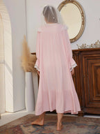 فستان نوم طويل مزود بكشكش وكشكشات على الأكمام والذيل من الدانتيل متباين اللون - Pink&blue