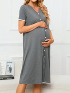 فستان نوم أمومة مميز بأزرار وحواف متباينة للأم - Pink&blue