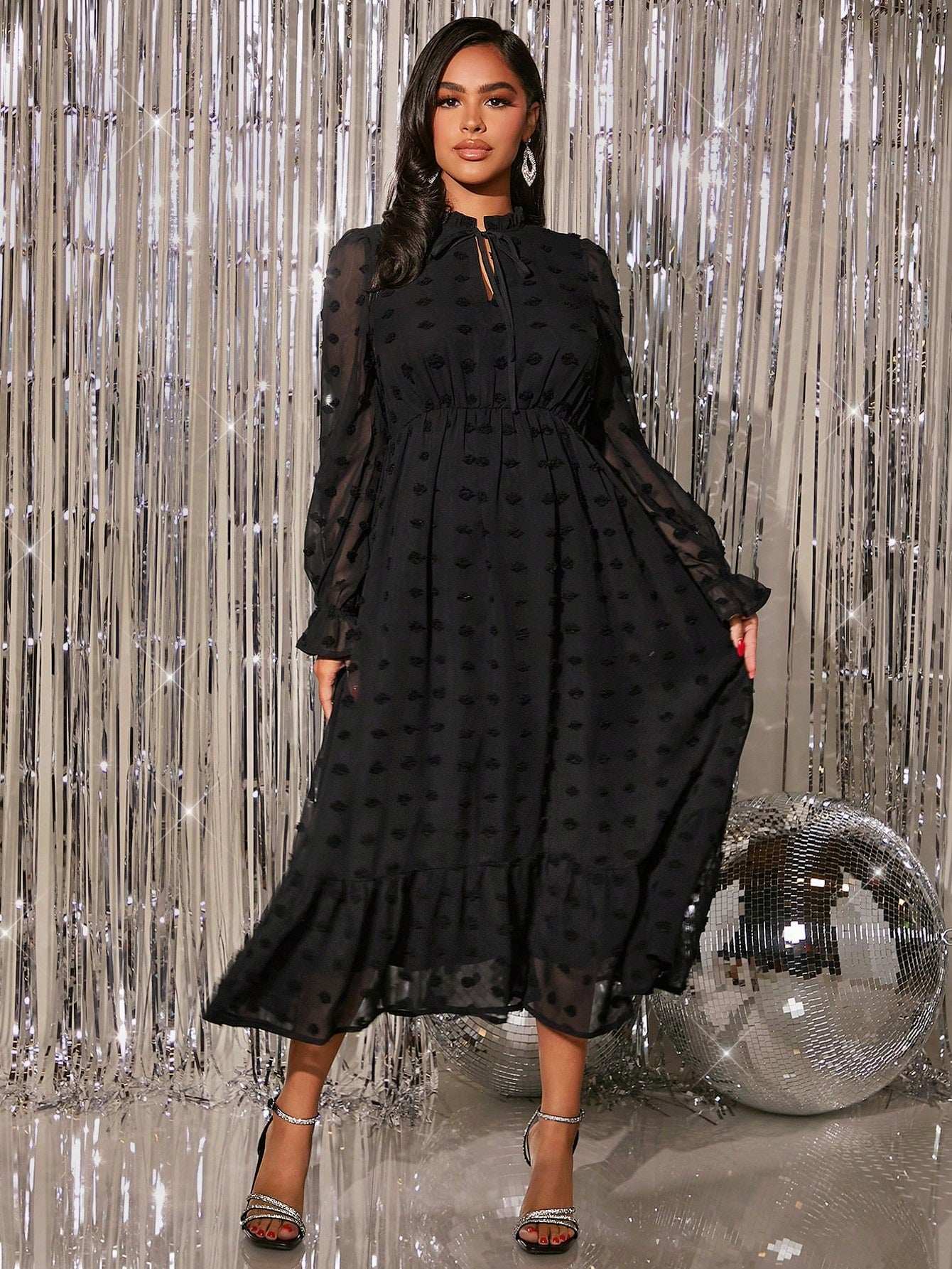 فستان للحوامل أكمام رقراقة مزين بكشكشة وربطة عنق بنقاط سويسرية، للحفلات - Pink&blue