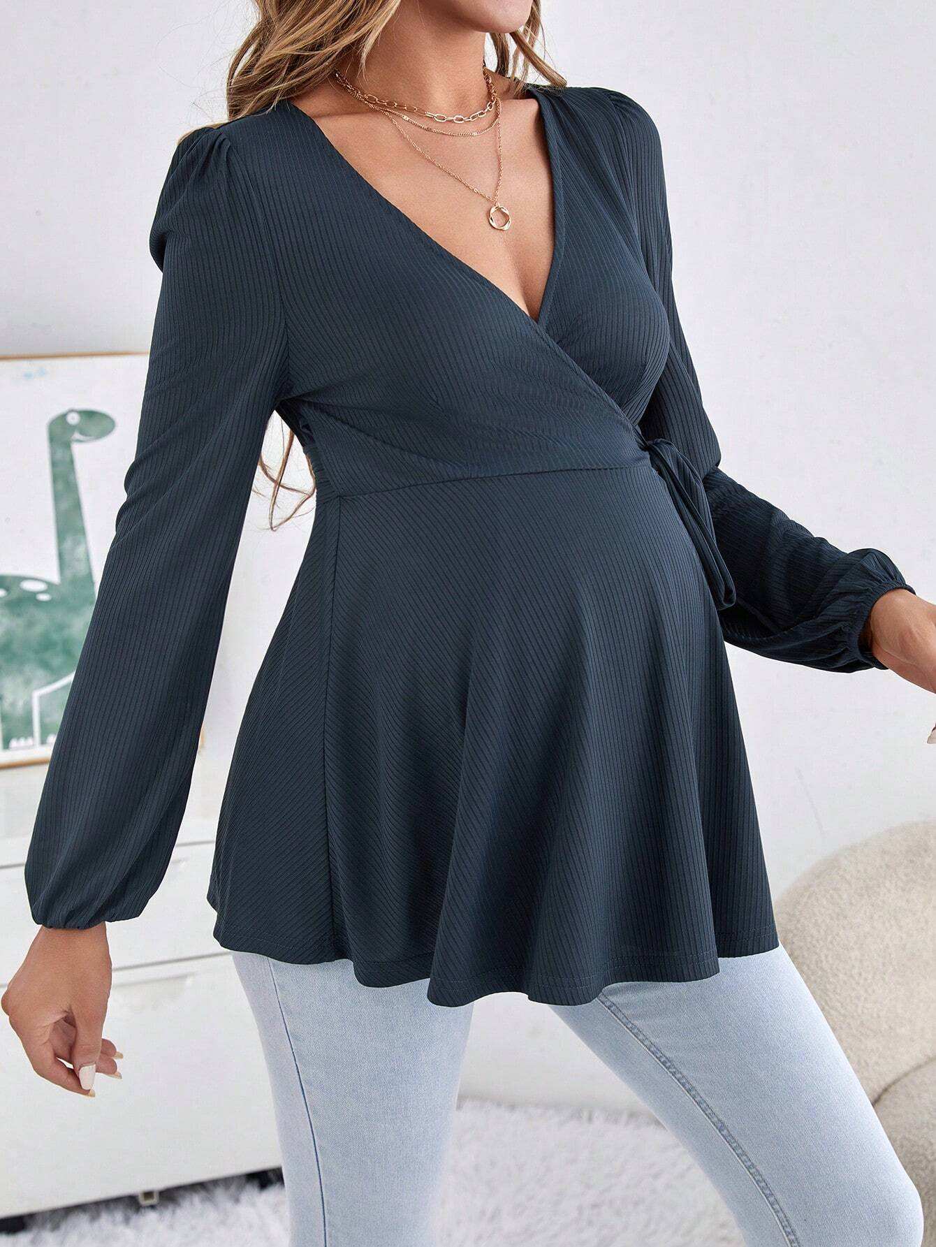 قميص نسائي للحوامل بأكمام جرس و ياقة على شكل V لون سادة - Pink&blue