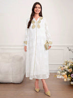 فستان طويل أبيض فضفاض مريح لموسم الربيع، للحوامل، بخياطة مطرزة وتصميم ياقة مستدقة - Pink&blue