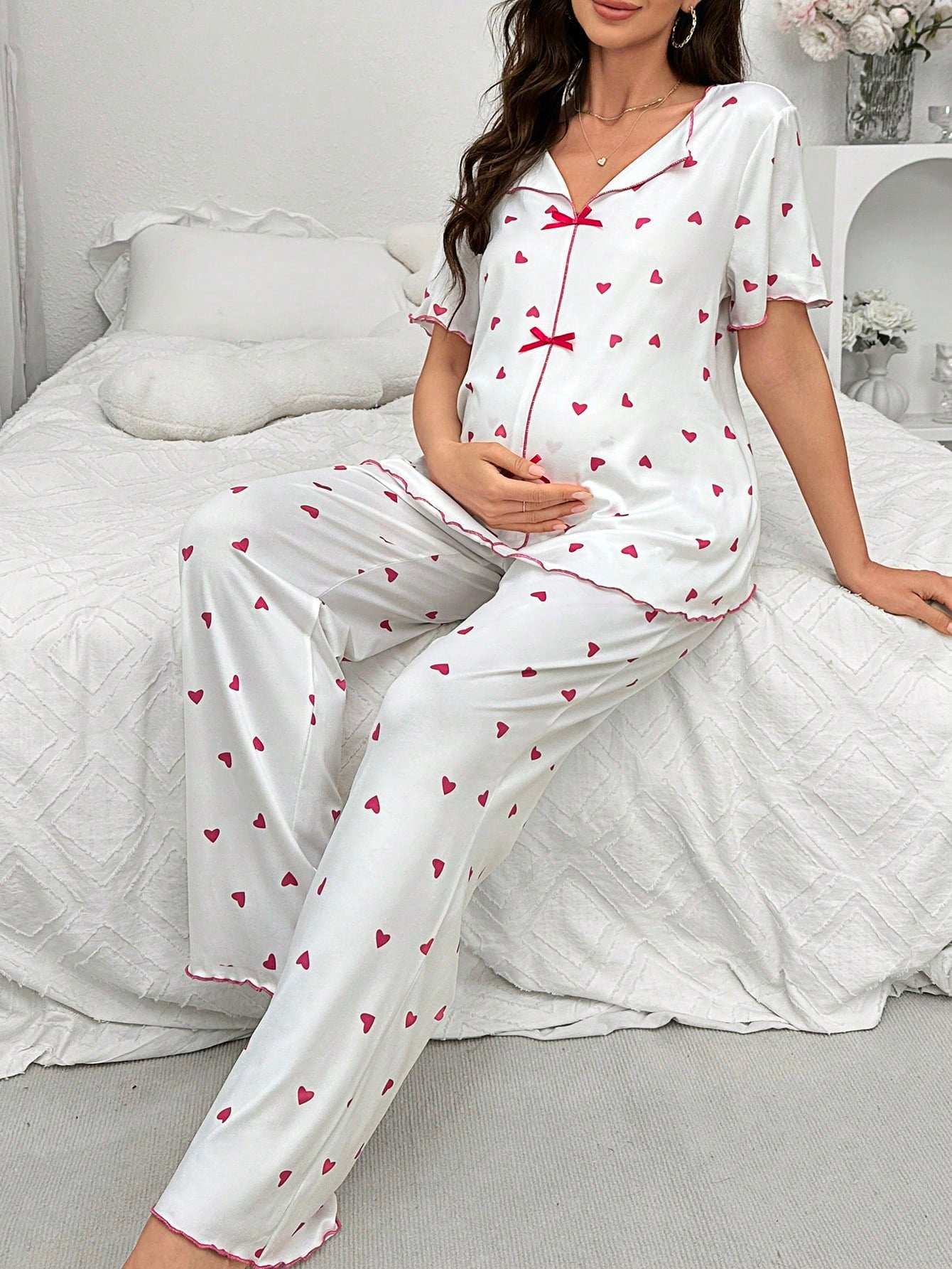 طقم بيجاما مقاس حامل بنمط الحب مع حواف متباينة - Pink&blue