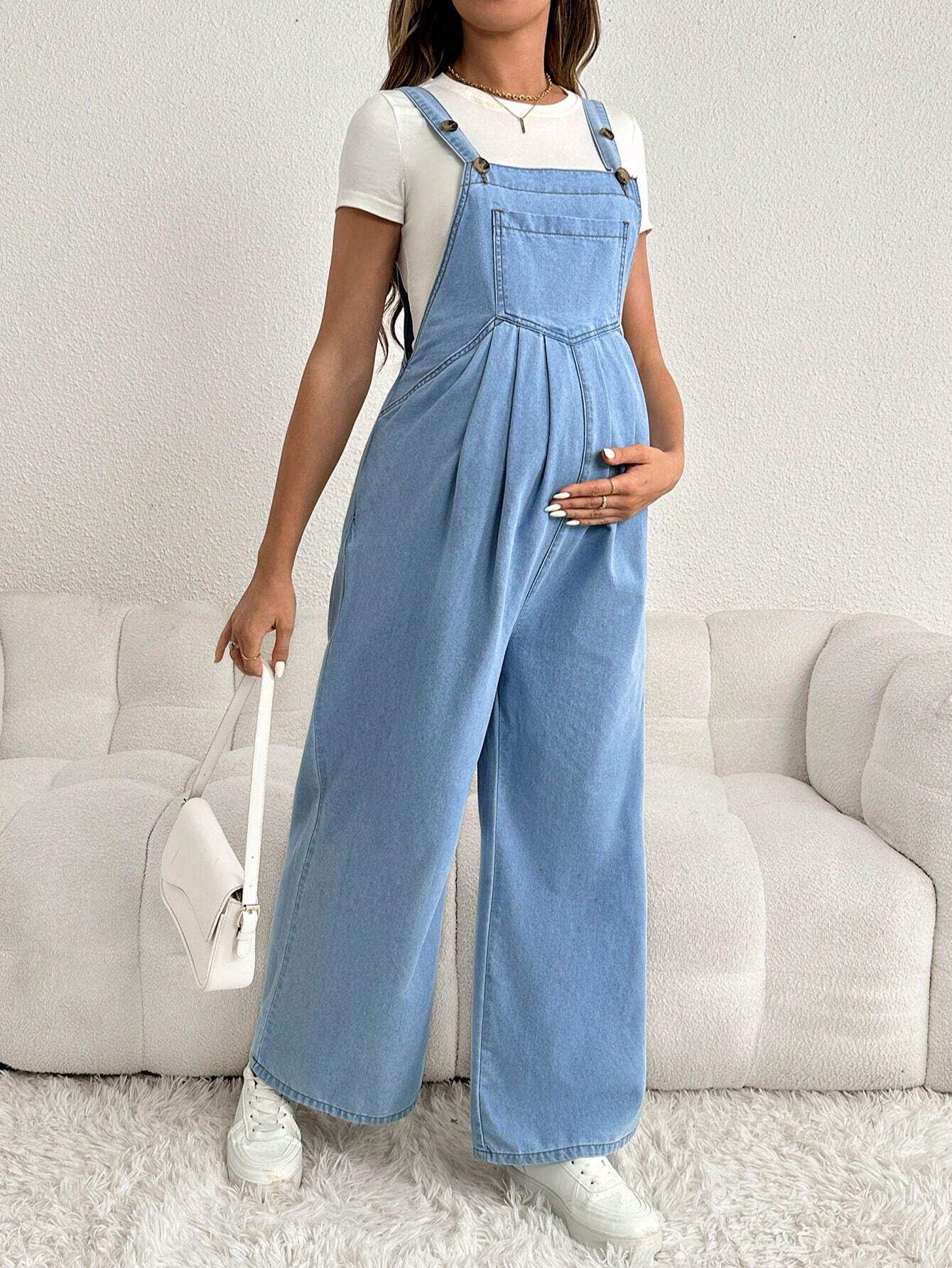 أوفرأول حمل فضفاض باللون الأزرق وتحتوي على حمالات كتف قابلة للتعديل وطويلة ومصنوعة من الدنيم - Pink&blue