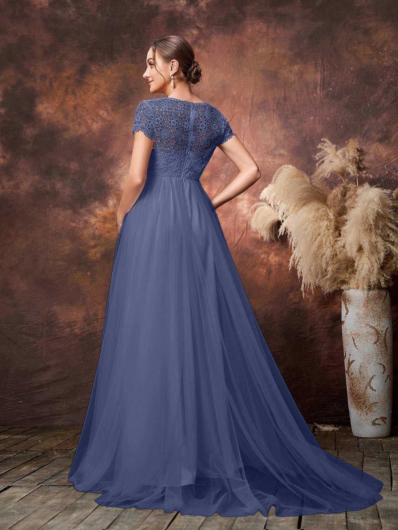 فستان حفلة أنيق للحوامل مصنوع من جسم الدانتيل وحاشية التول اللافت للنظر - Pink&blue