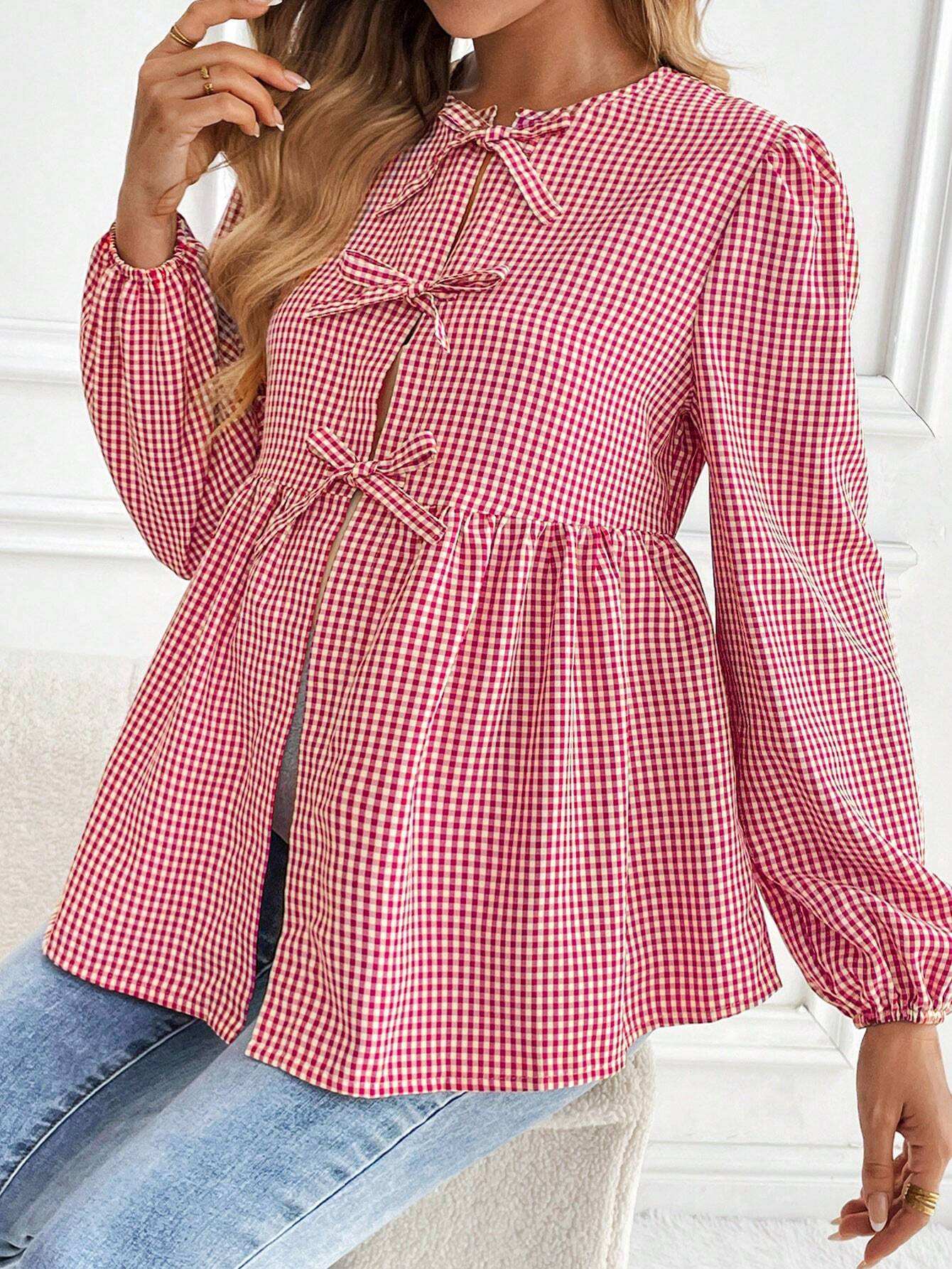 قميص حوامل كشمير طويل الأكمام بياقة مستديرة وزخرفة فيونكة وكشكشة عند الأطراف بطباعة مربعات - Pink&blue