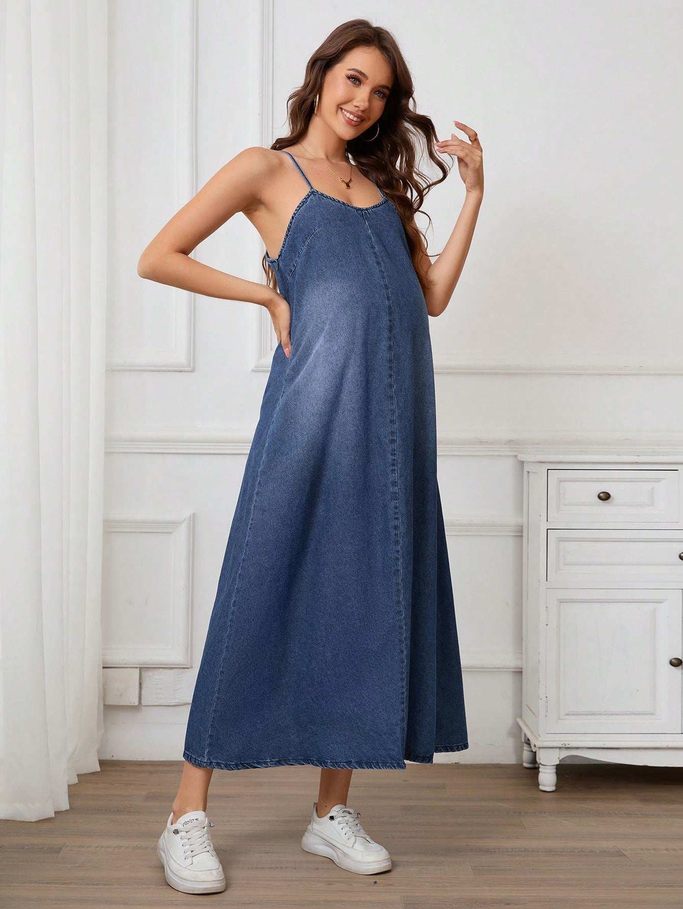 فستان جينز طويل كاجوال ذا حمالات رفيعة بسيطة للحمل - Pink&blue