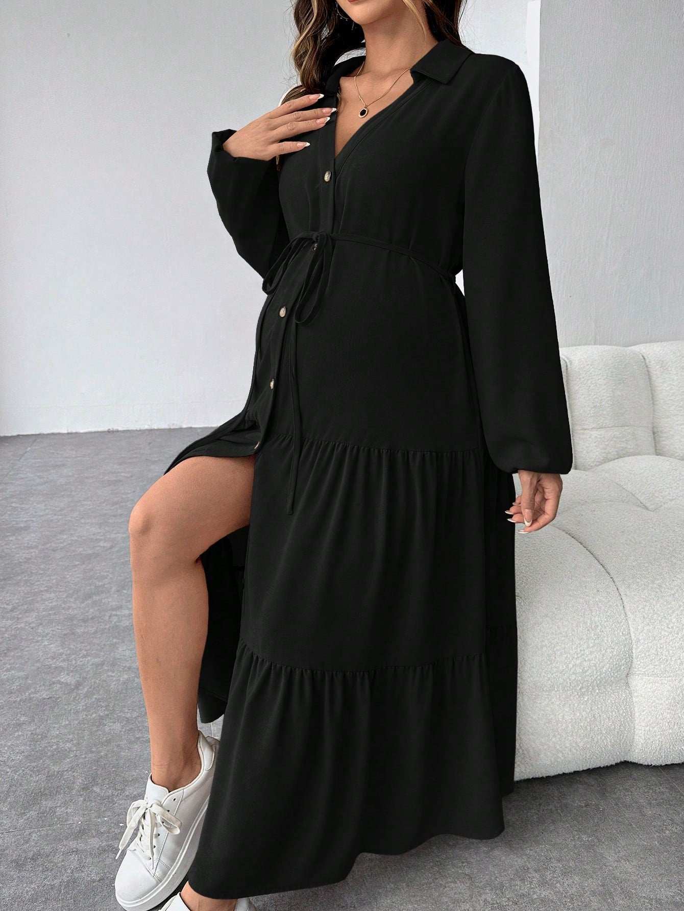 فستان قميص فضفاض لذوات الحمل، مع أزرار أمامية وكشكشة في الذيل ومنطقة الحزام - Pink&blue