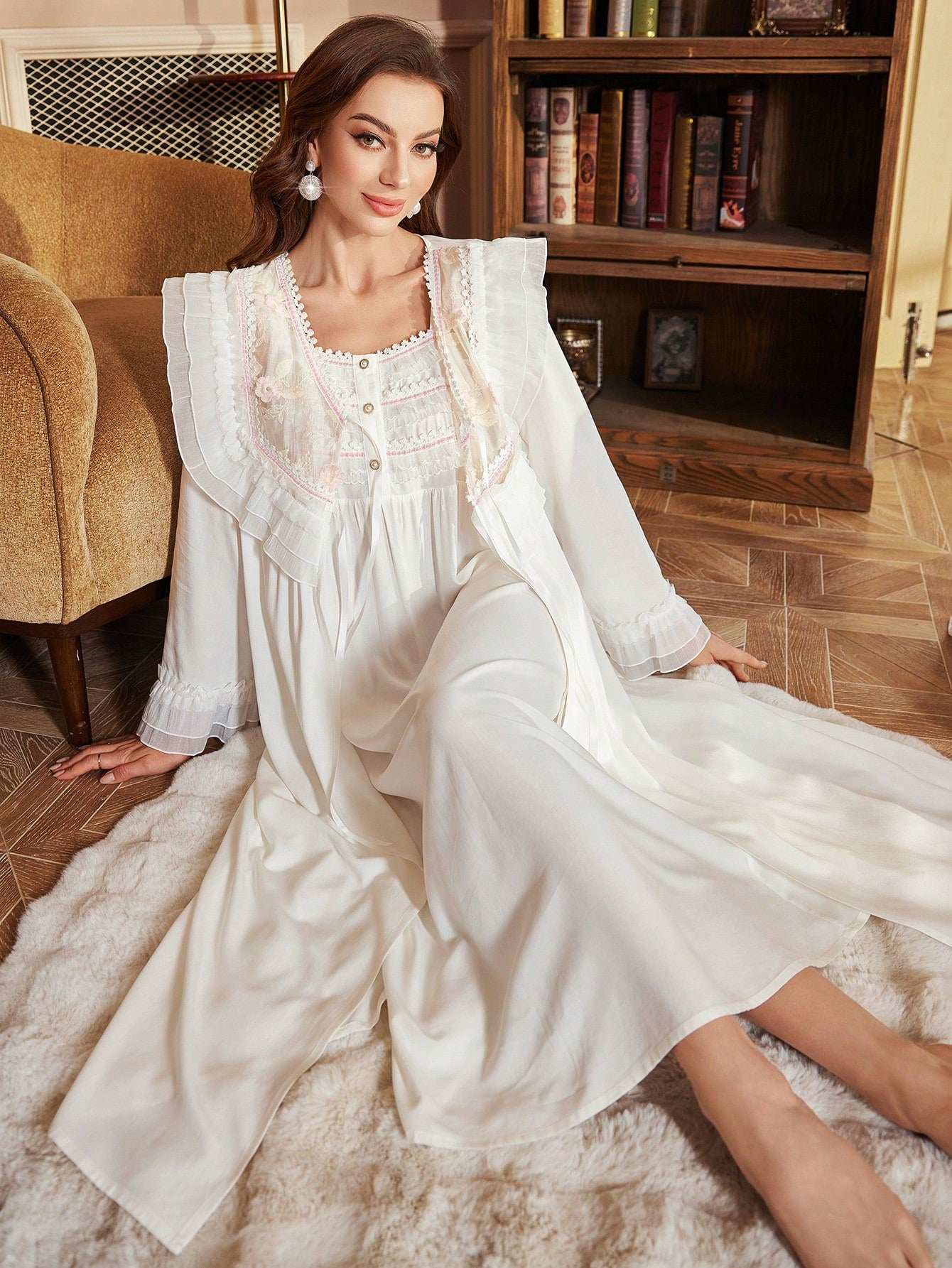 طقم ملابس نوم مطرز على الطراز القديم لفترة العطلات والإجازات للنساء - Pink&blue