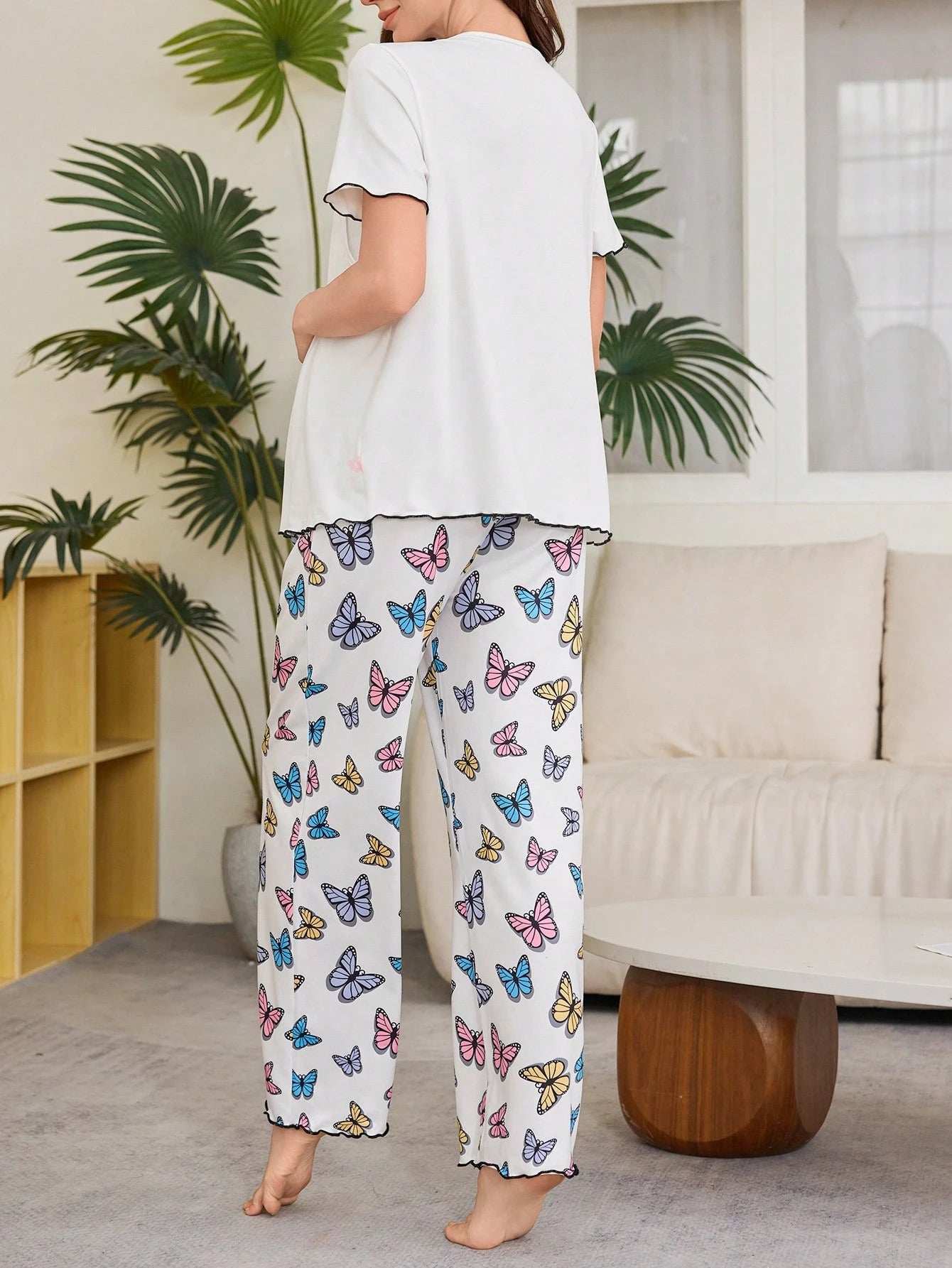 طقم بجامات للأمهات الحوامل بتصميم رسومات الفراشات قصير الأكمام - Pink&blue