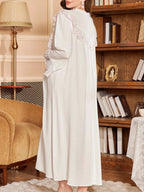 فستان نوم حمل طويل الأكمام فضفاض مريح بطرز أسلوب القصر، قماش فاخر للاسترخاء والعناية، مناسب للأجازات - Pink&blue