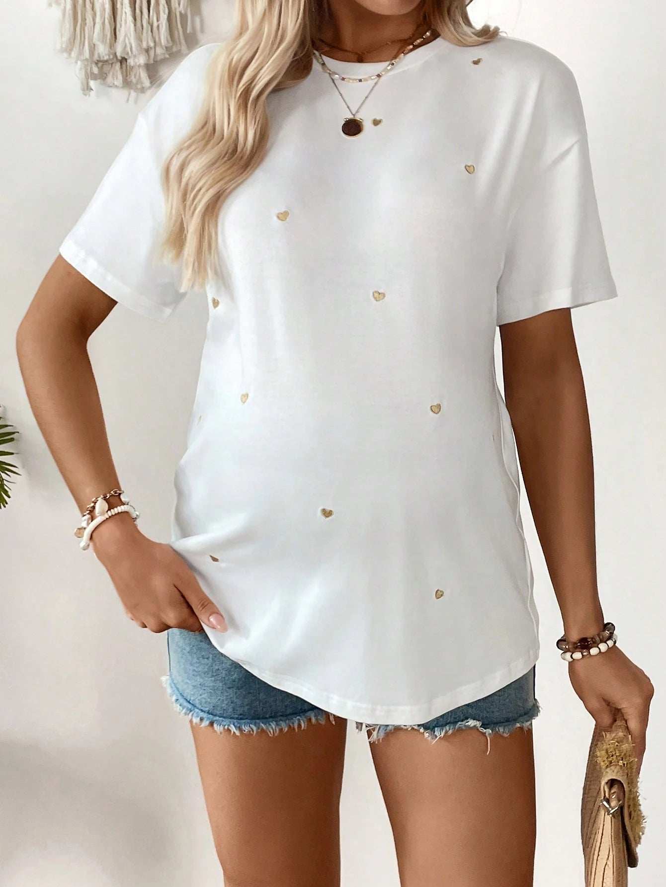 تي شيرت كاجوال قصير الأكمام للنساء الحوامل مطرز بشكل قلب - Pink&blue