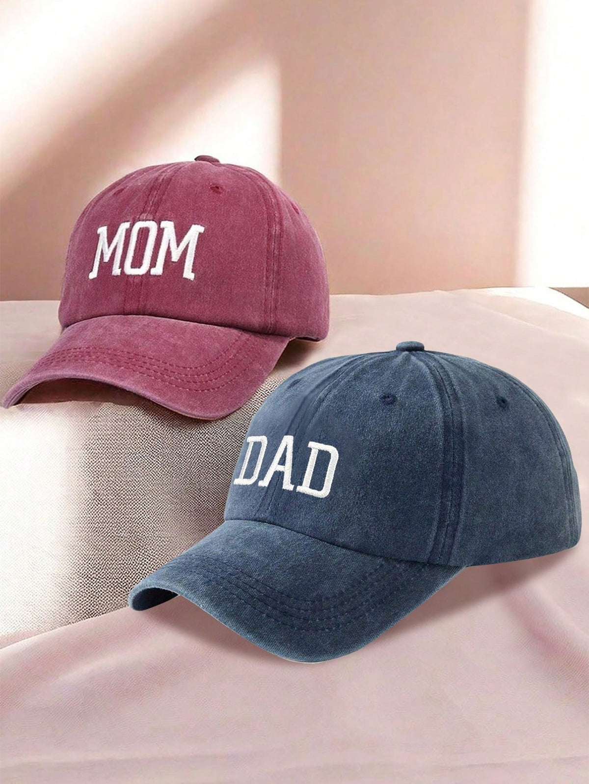 طقم قبعتين بيسبول للثنائي - Dad & Mom