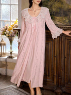 مجموعة قميص نوم وردة وقميص داخلي مطرز على الطراز القديم لقصر - Pink&blue